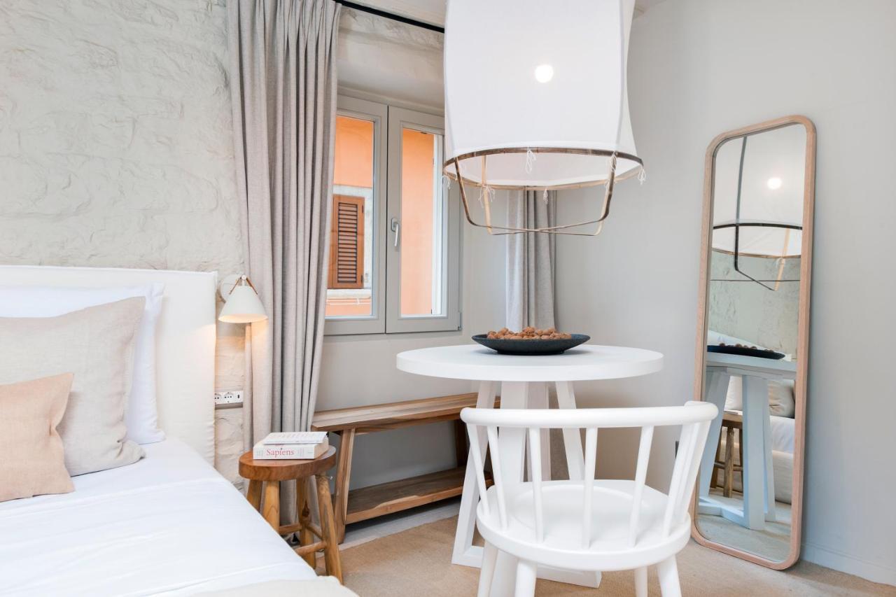 Calnova Suites Ровінь Екстер'єр фото